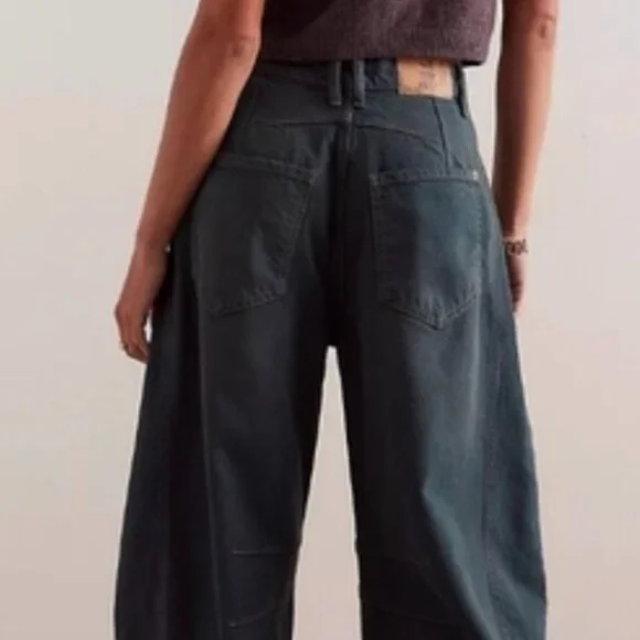 NWT Rare Size Free People We The Free Good Luck Barrel Jeans Luke Green 31S Boho - Picture 1 of 16